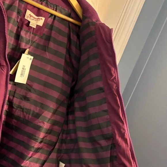 Arizona Jean Company Deep Purple Puffer Jacket - Picture 10 of 10